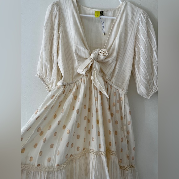 NEW WITHOUT TAGS Mini Farm Rio dress from Brazil. - Picture 2 of 6